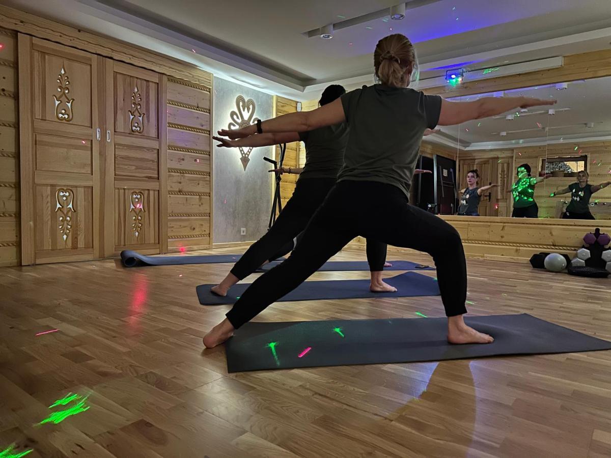 Hyrna Chata Relaks&Spa Maniowy Bagian luar foto